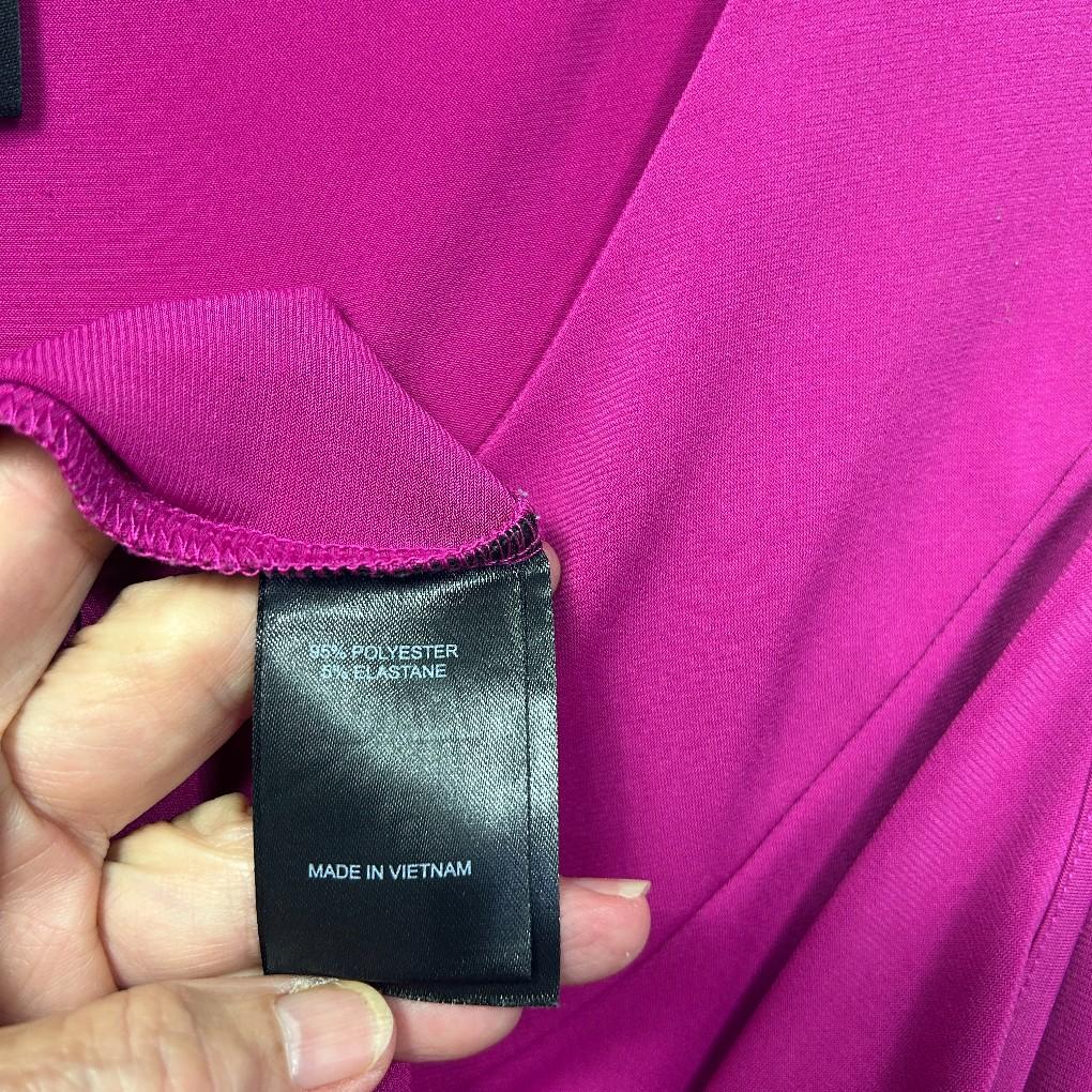 Taking Shape Magenta Top - Size 20/L