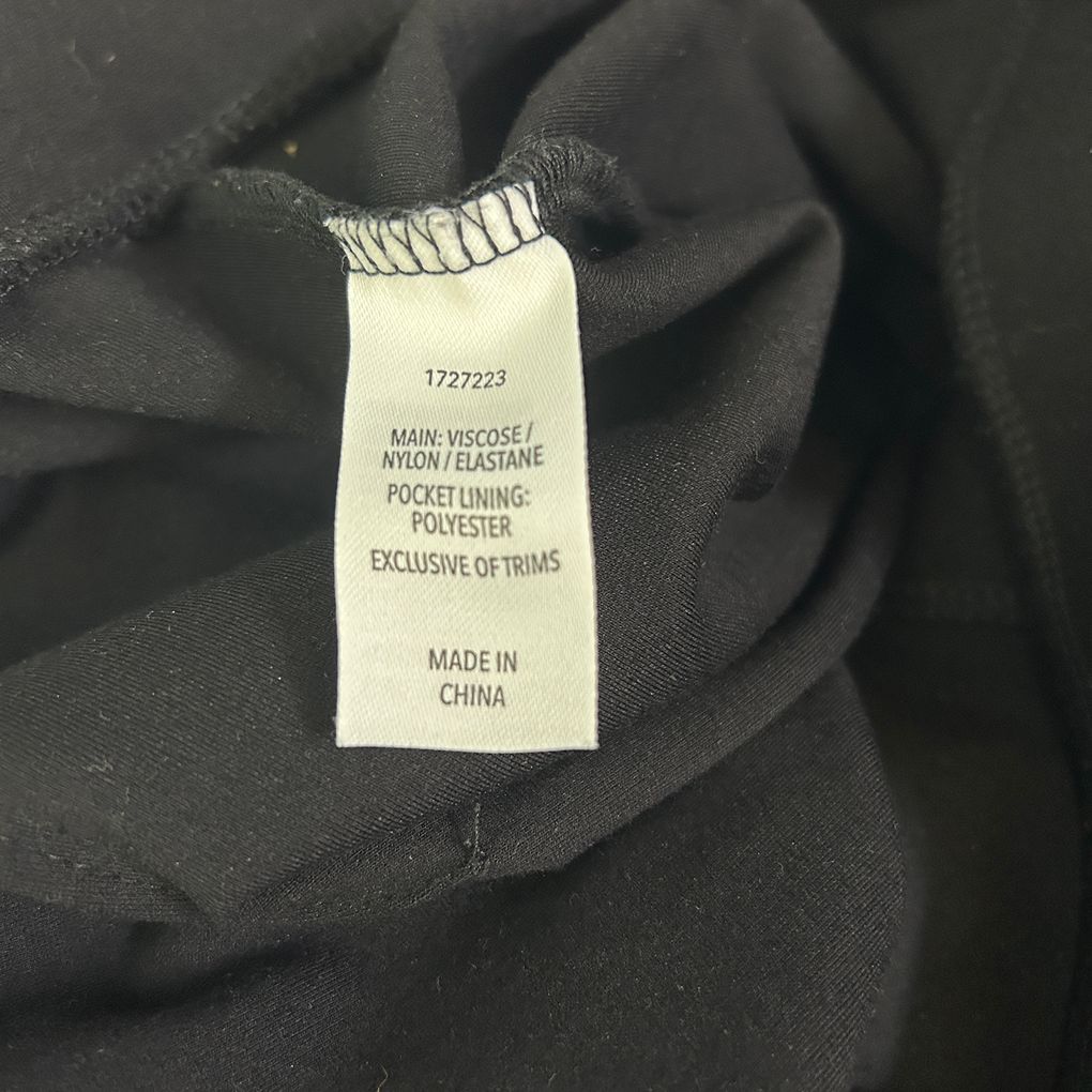 Avella Black Wide Leg Pants - Size 22