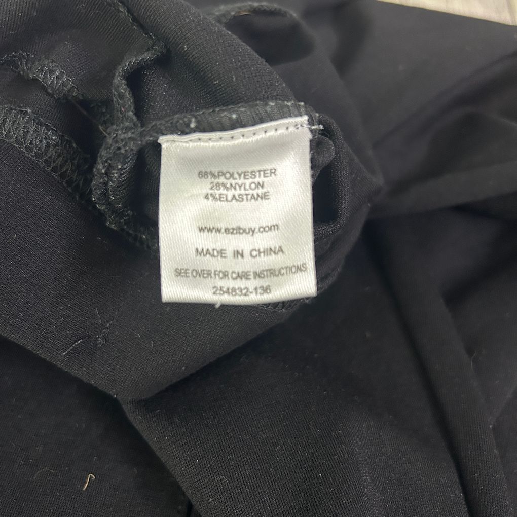 Capture Black Pants - Size XXL