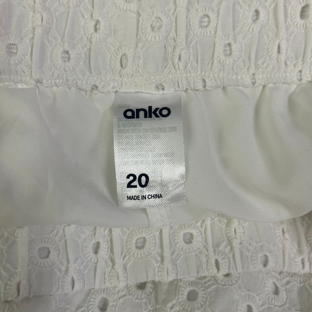 Anko White Cotton Broderie Skirt - Size 20