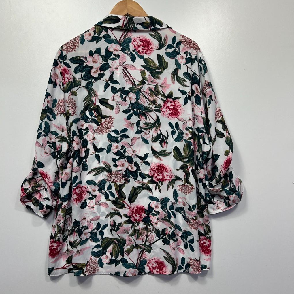 Millers White Shirt - Size 22