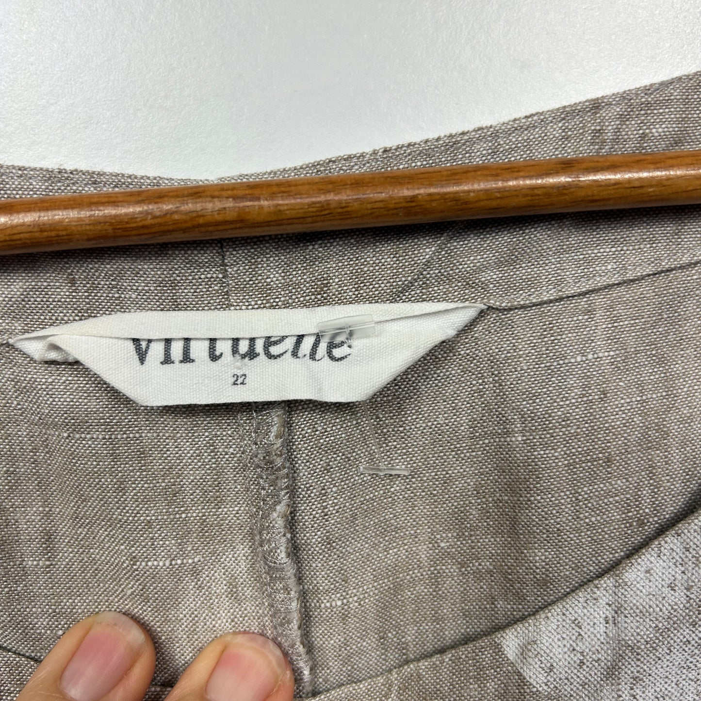 Virtuelle Beige Polka Dot Linen Top - Size 22