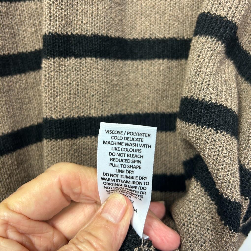 Target Curve Brown Knit Top - Size 22