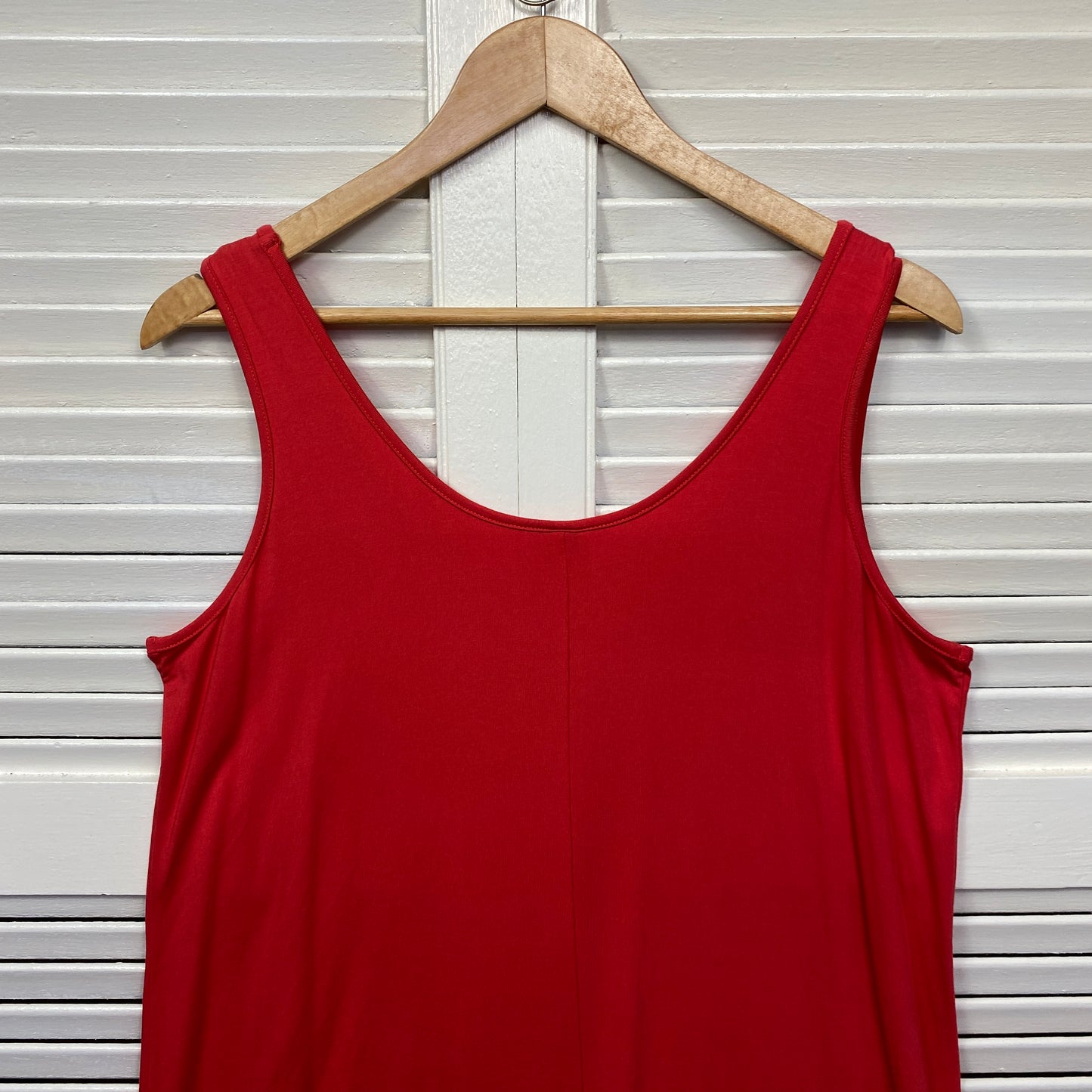 Taking Shape Top Size 14 XS Red Sleeveless