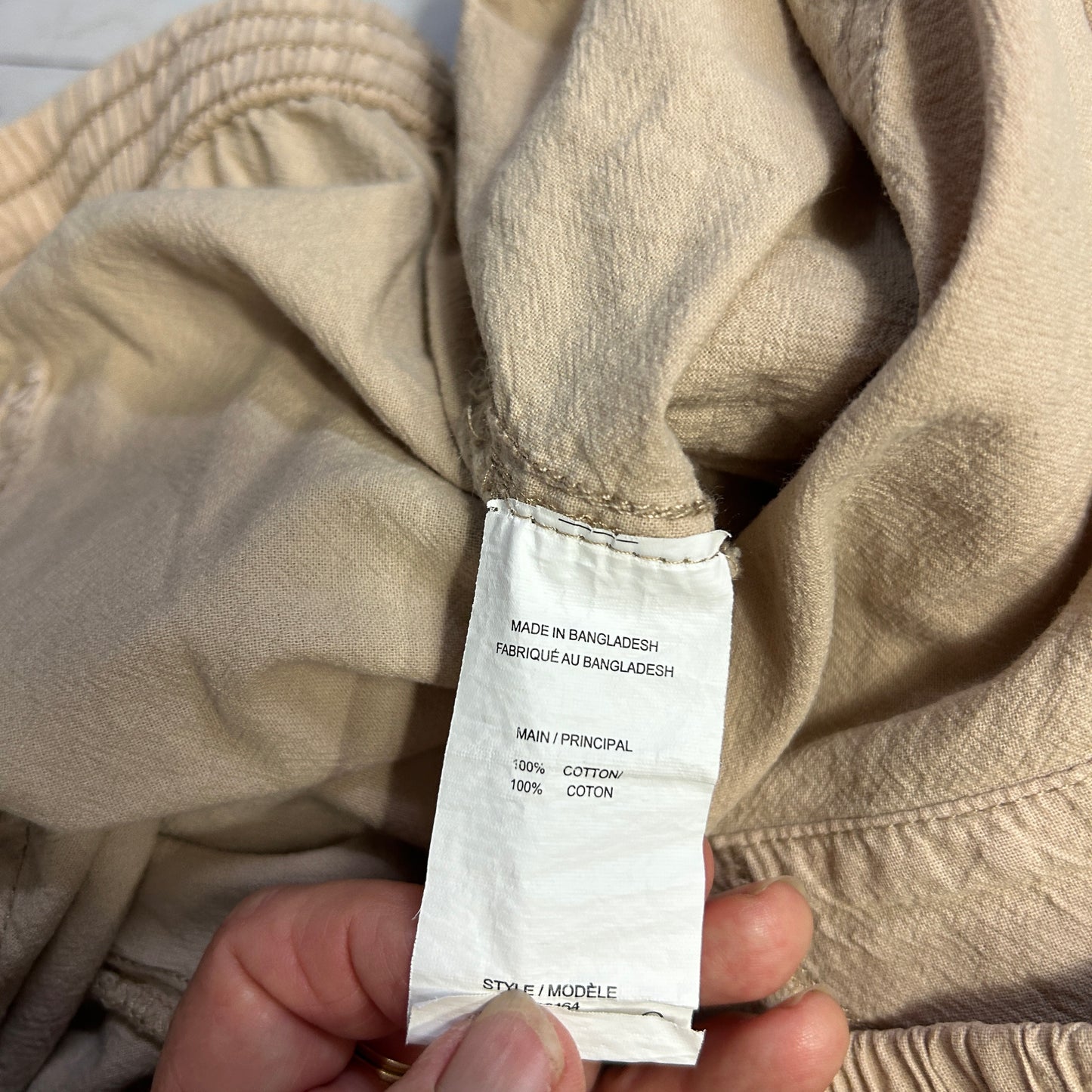 Millers Beige Capri Pants - Size 18