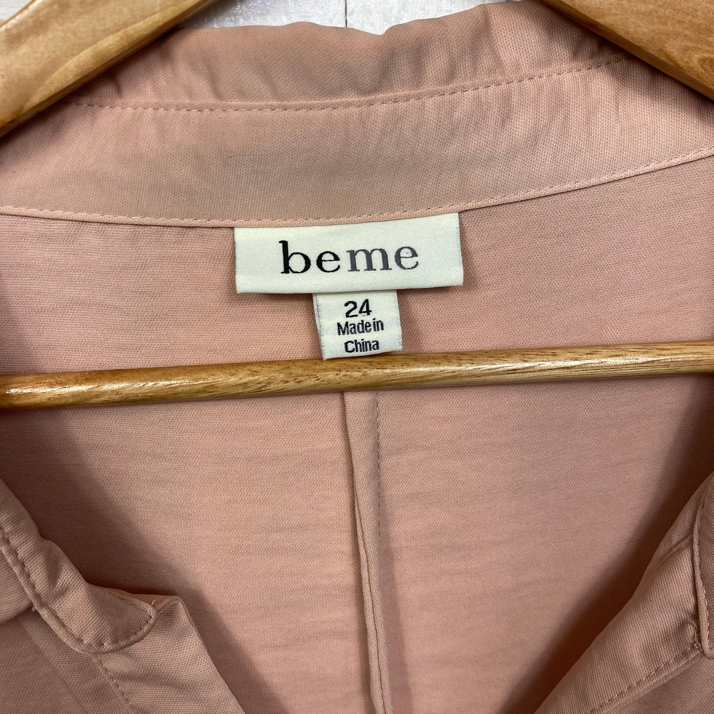 Beme Top Size 24 Plus Long Sleeve Button Up