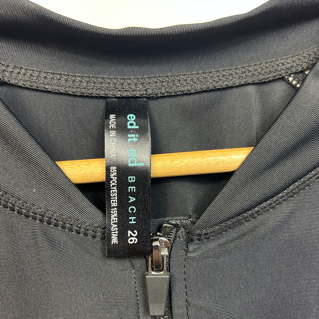 Ed.It.Ed Black Swim Top - Size 26