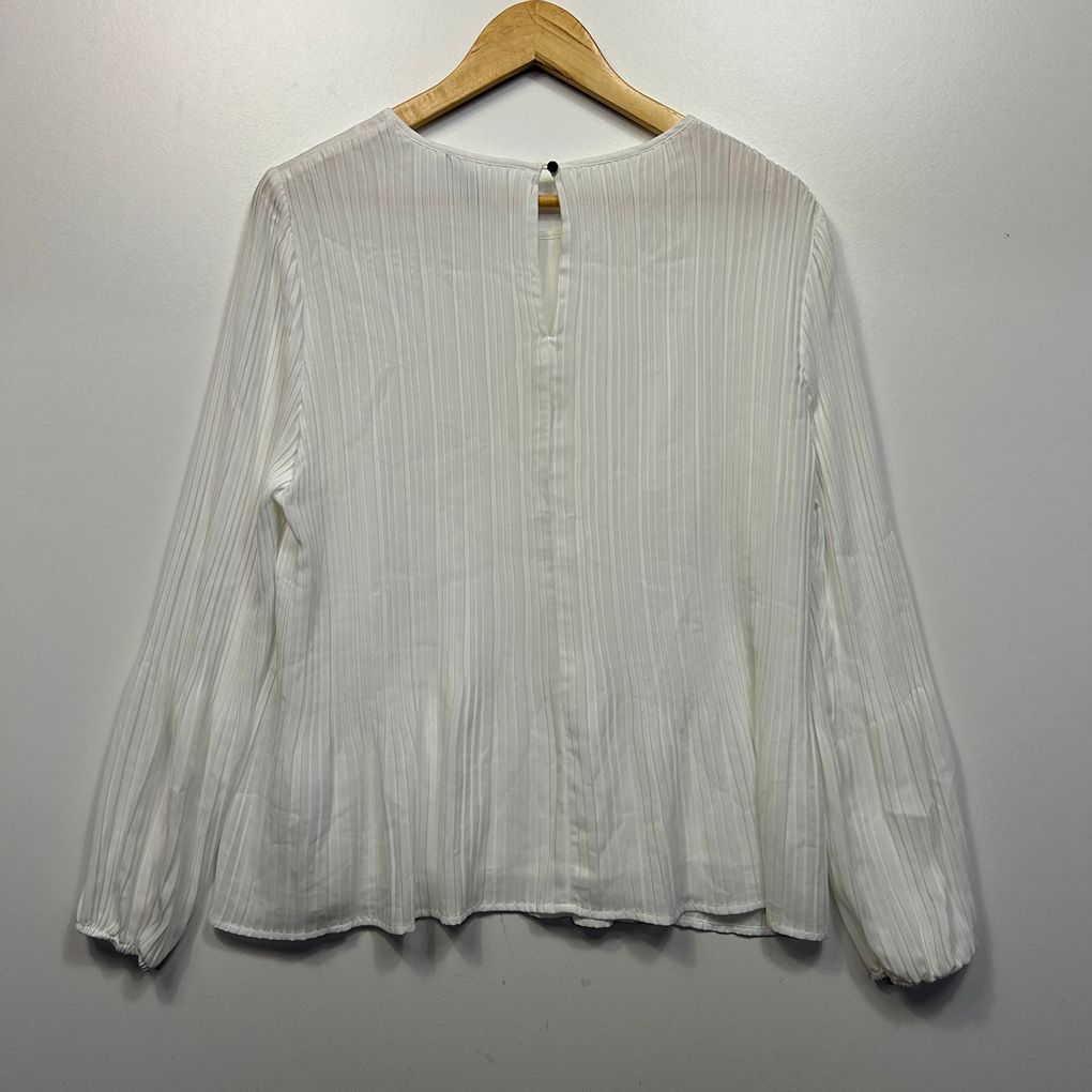 Basque White Pleated Top - Size 16W