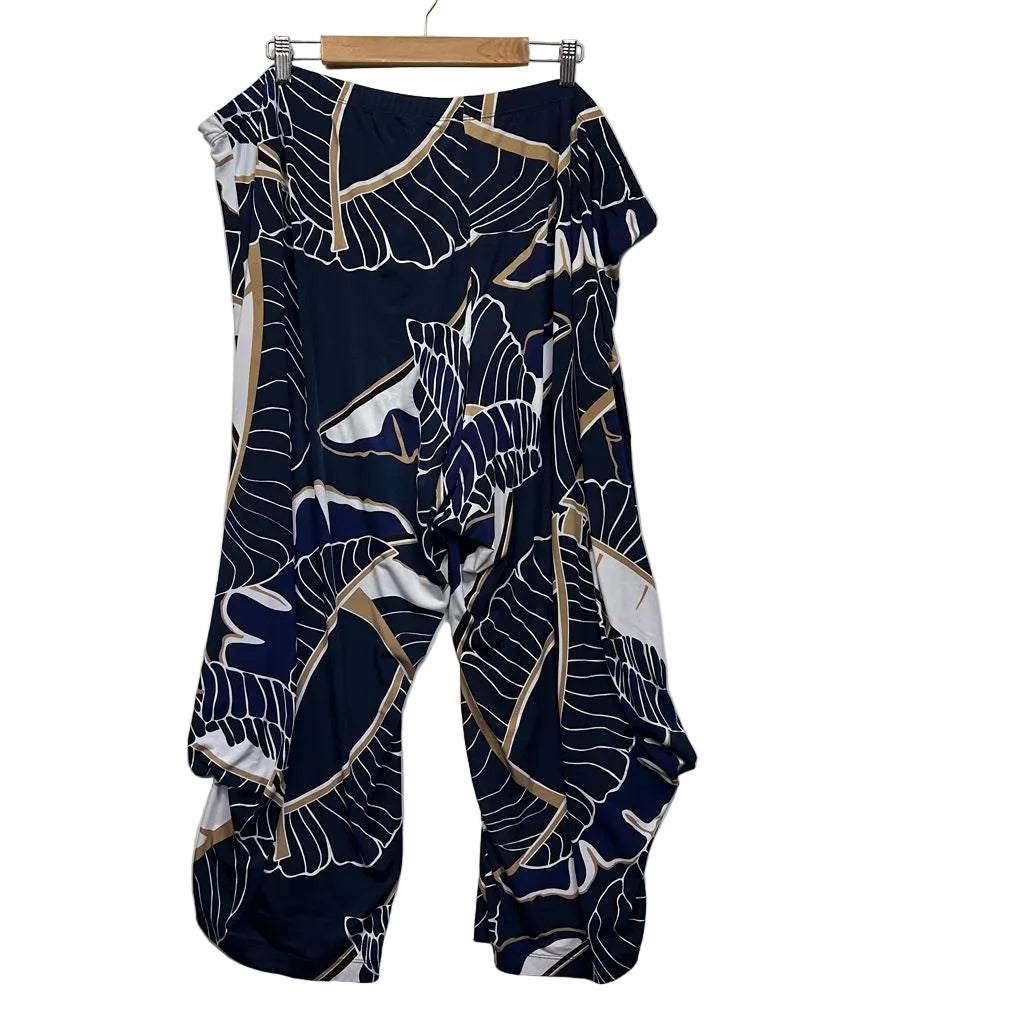 Taking Shape Navy Leaf Print Pants - Size 24