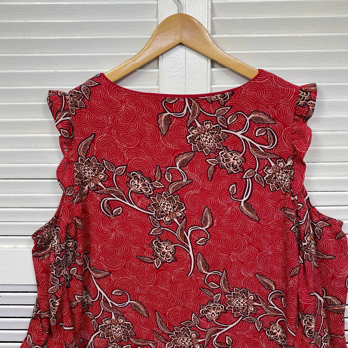 Table Eight Dress Size 16 Red Cold Shoulder Sleeve