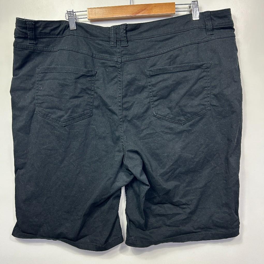 Avella Grey Cotton Shorts - Size 20