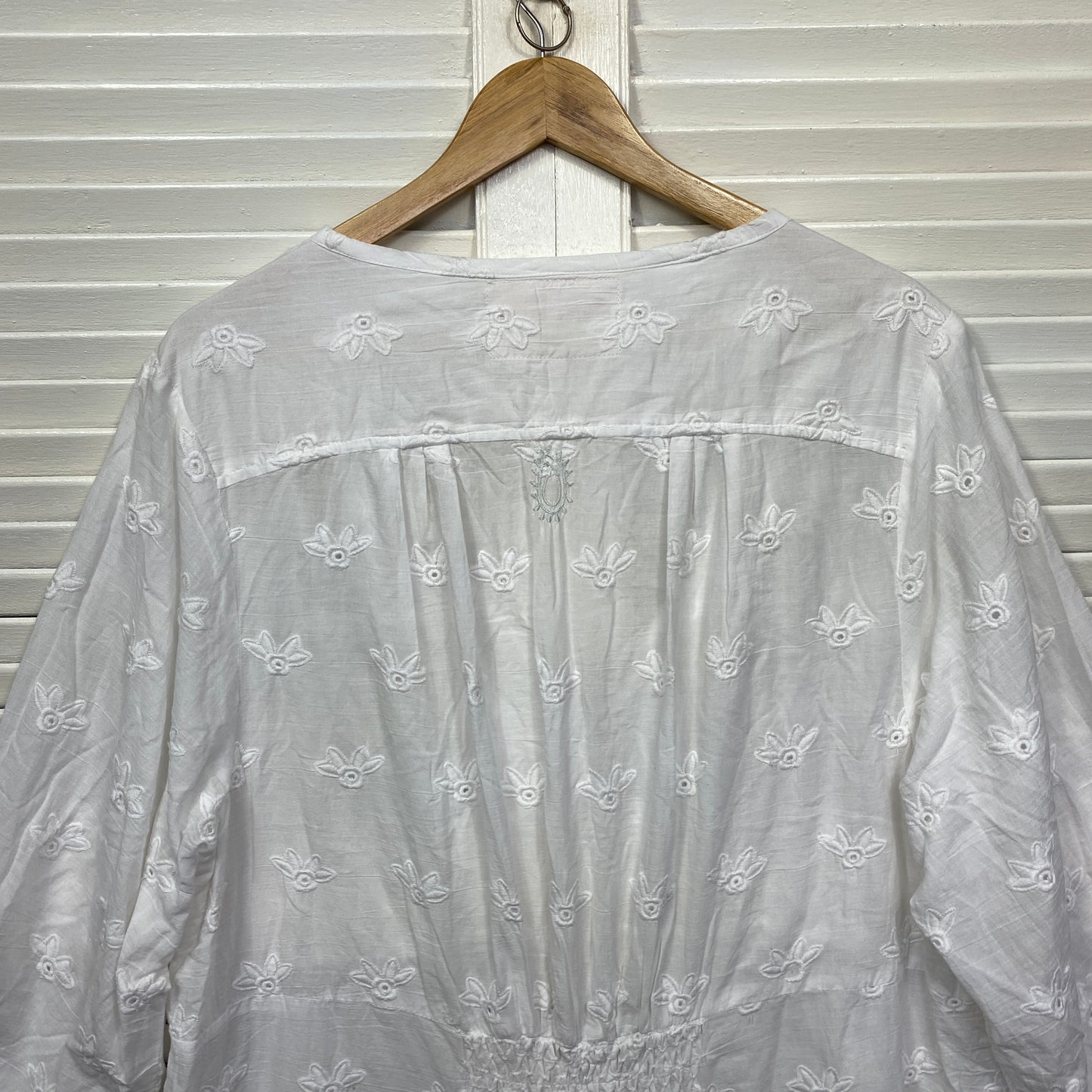 Ruby Yaya Dress Size 20 22 3XL White Boho Sheer Long Sleeve (Fault)