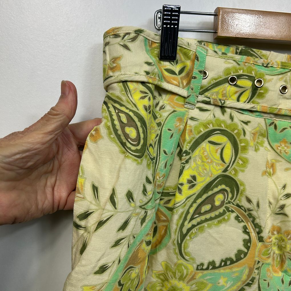 Sussan Green Paisley Linen Shorts - Size 16