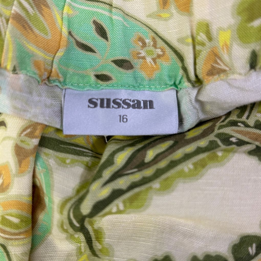 Sussan Green Paisley Linen Shorts - Size 16