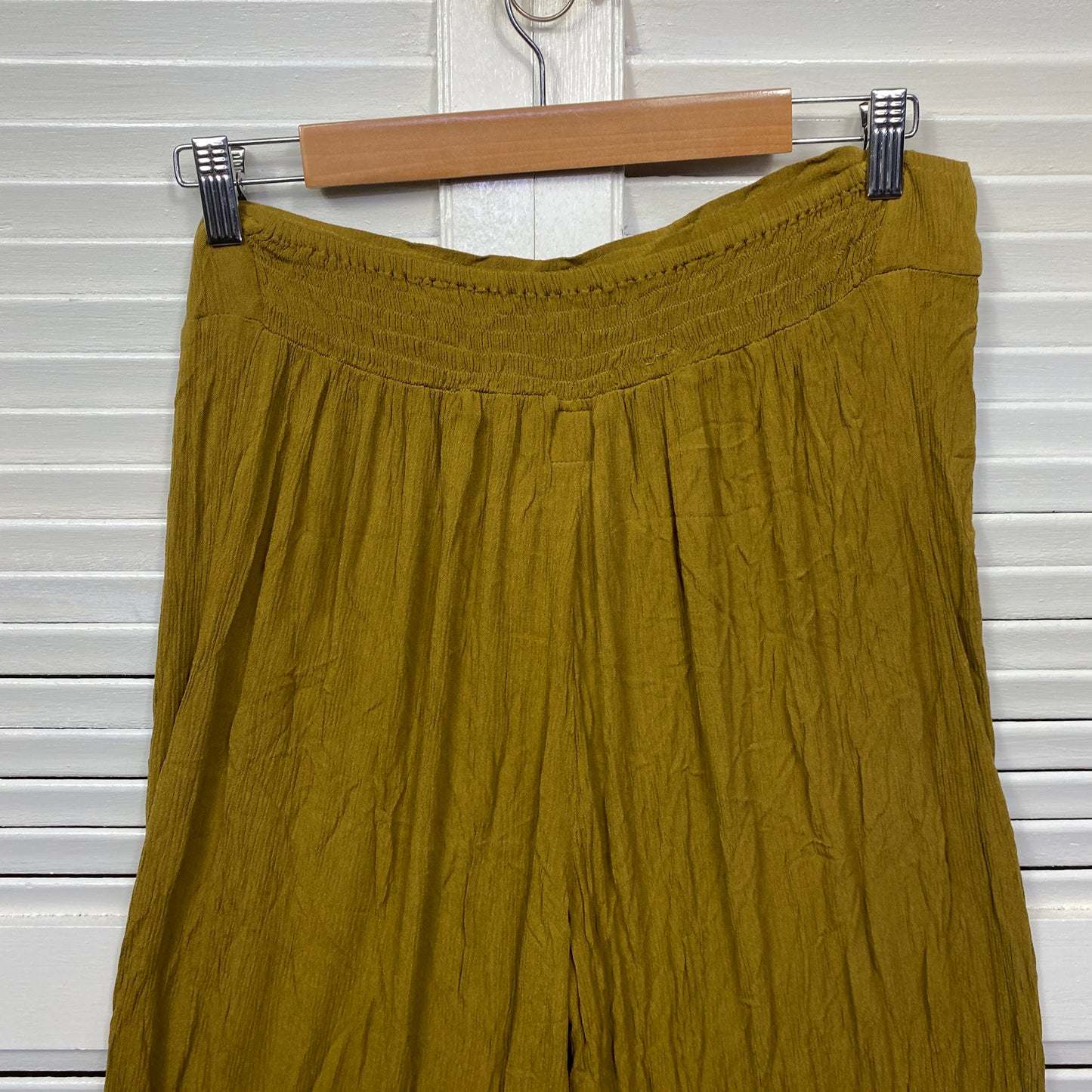 Sea of Love Pants Size XL 16 Khaki Rayon