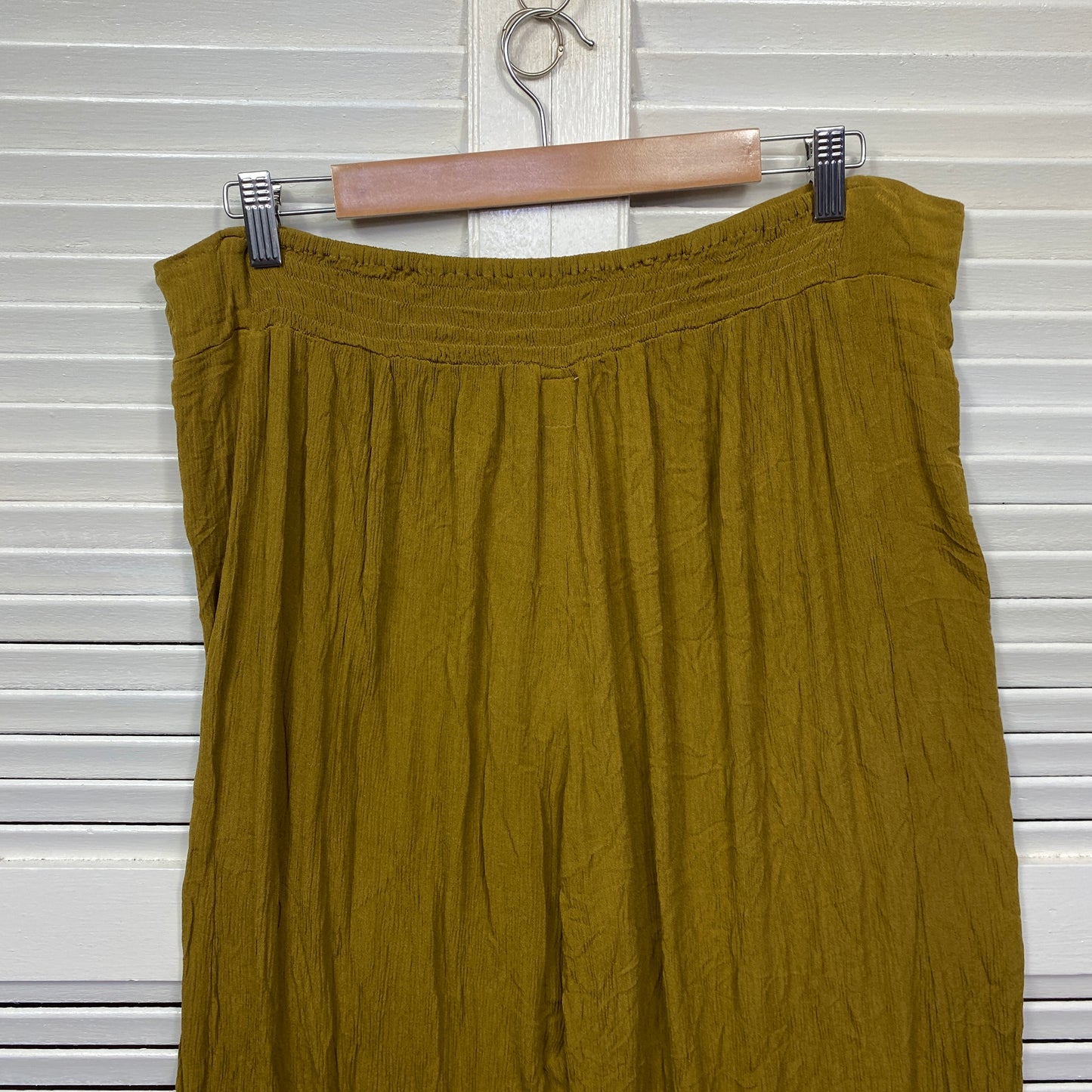 Sea of Love Pants Size XXL 18 Khaki Rayon