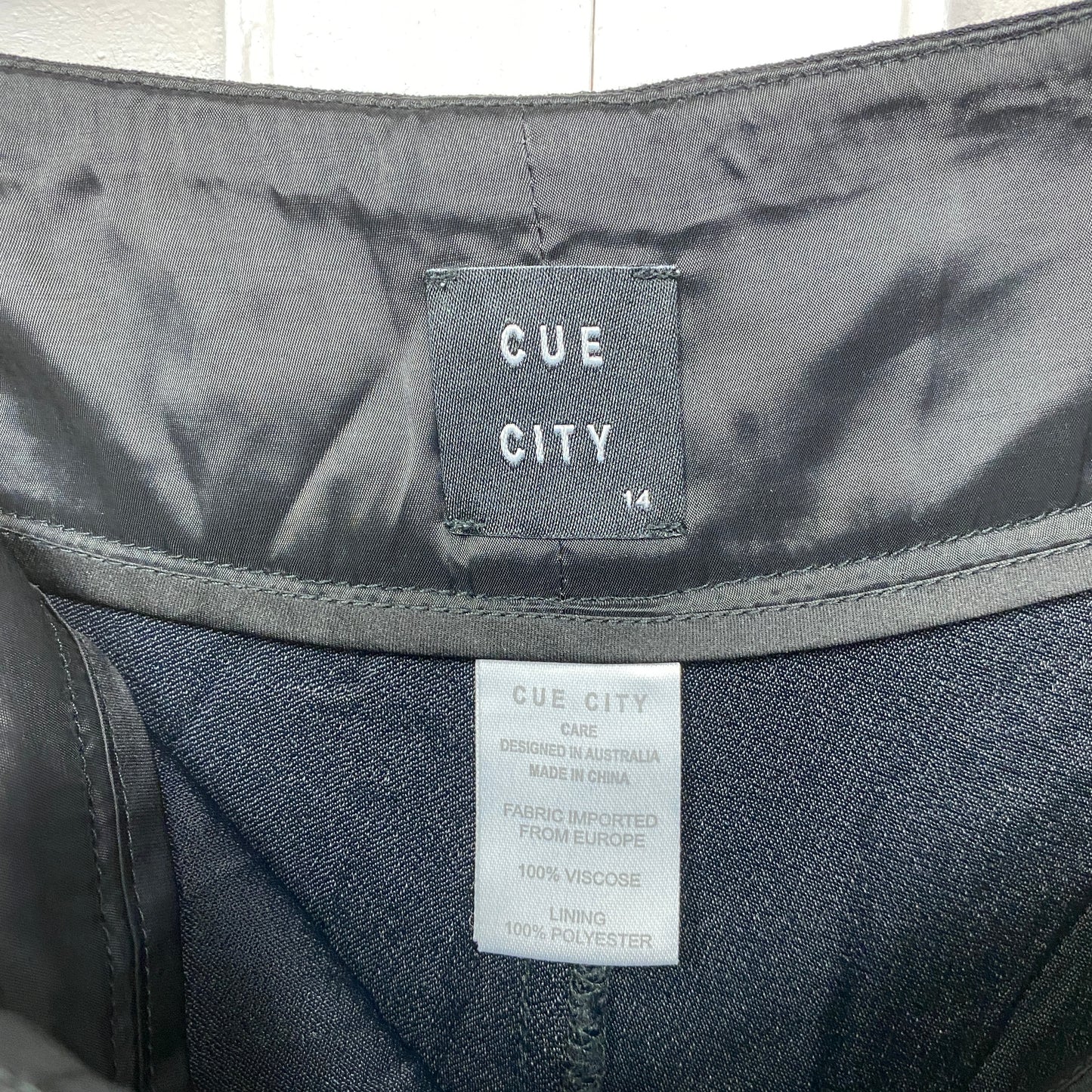 Cue in the City Black Pants Size 14