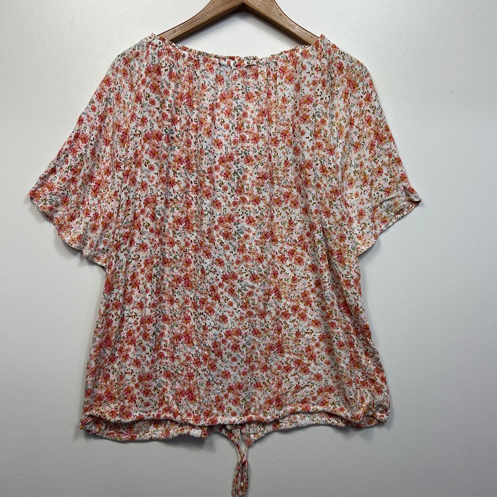 Sara Pink Floral Top - Size 22