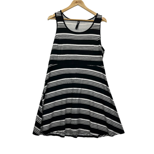 Edited Dress Size 16 Sleeveless Black White Striped Cotton