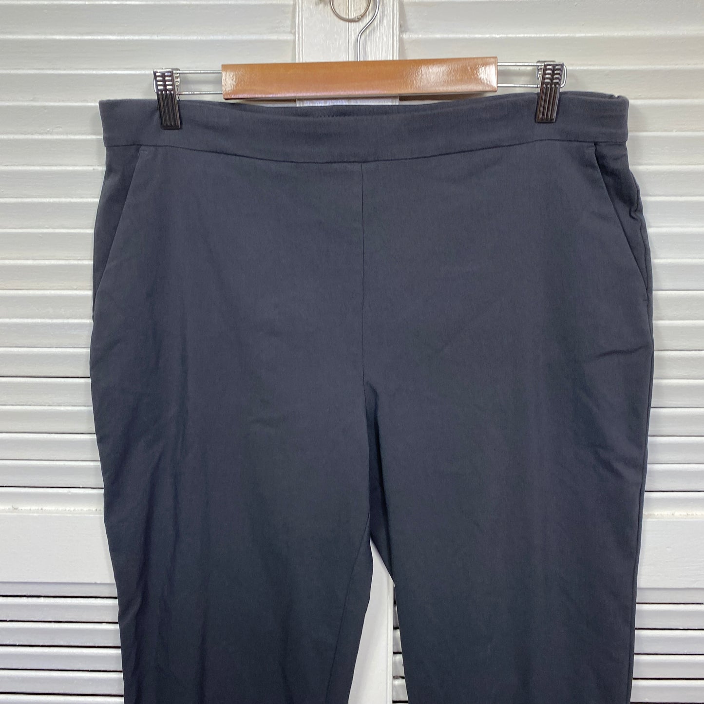 Belle Curve Pants Size 20 Black Pockets