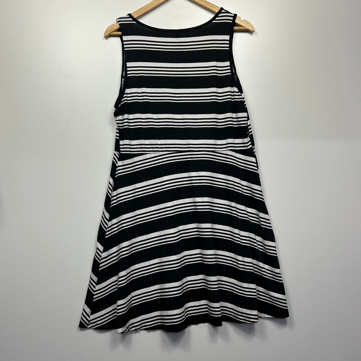 Edited Dress Size 16 Sleeveless Black White Striped Cotton