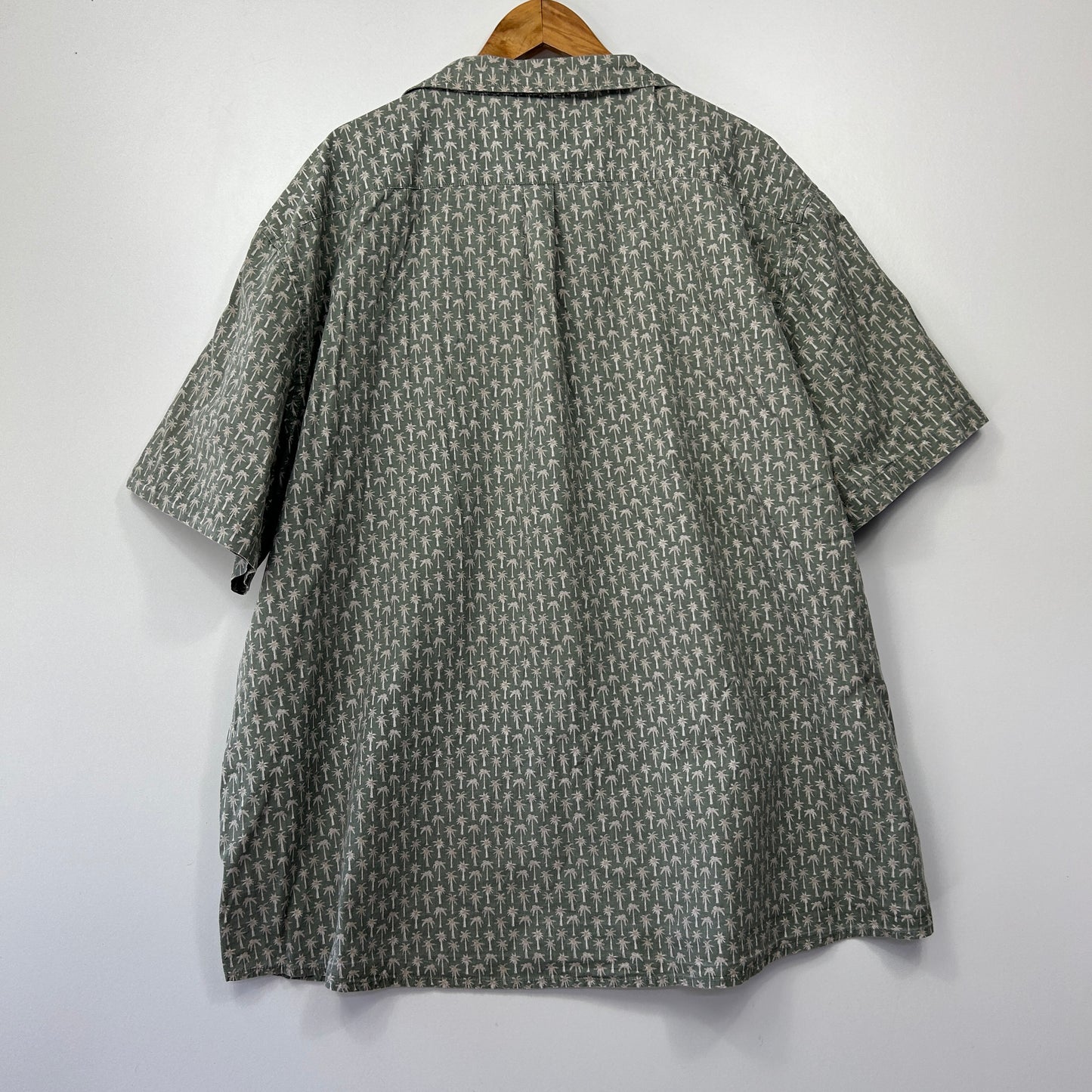 Target Man Plus Khaki Palm Tree Print Shirt - Size 7XL