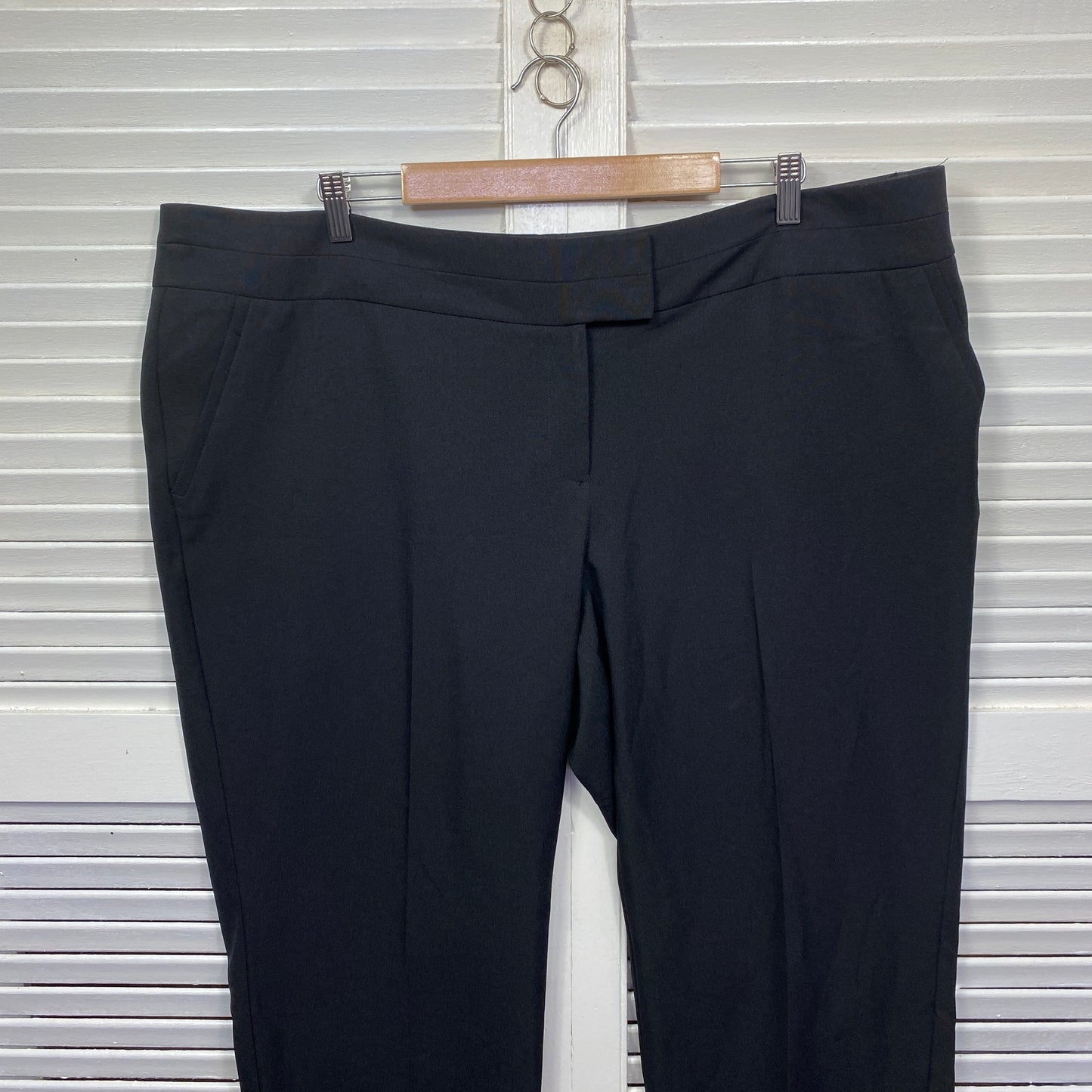 Belle Curve Pants Size 20 Black Pockets