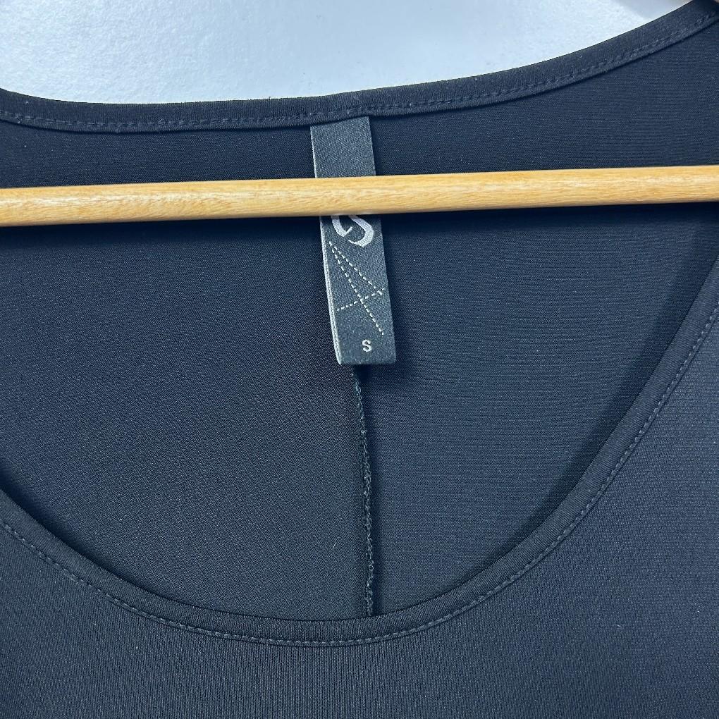 Taking Shape Black Top - Size 16/S