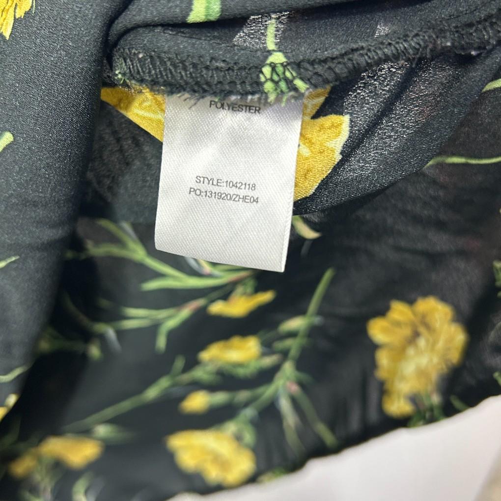 Beme Black Floral Top - Size 18