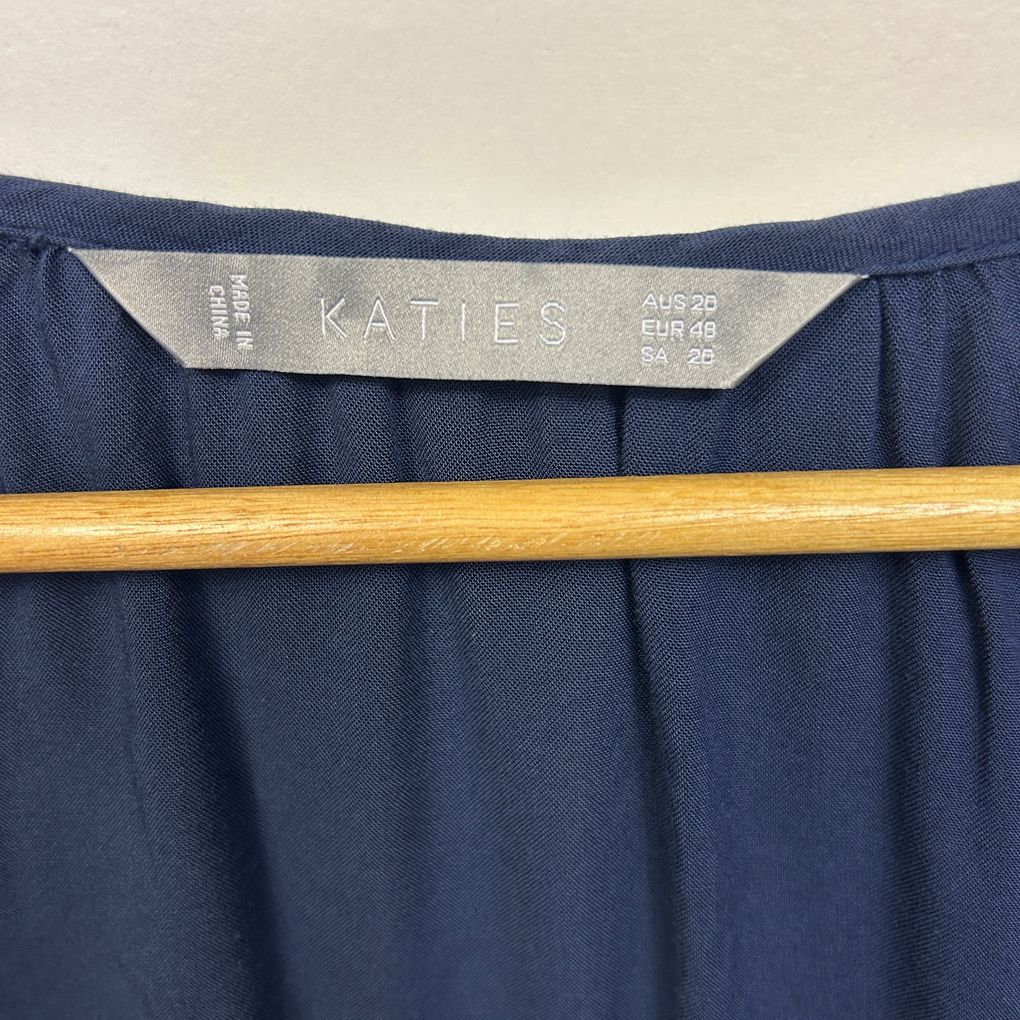 Katies Navy Top - Size 20
