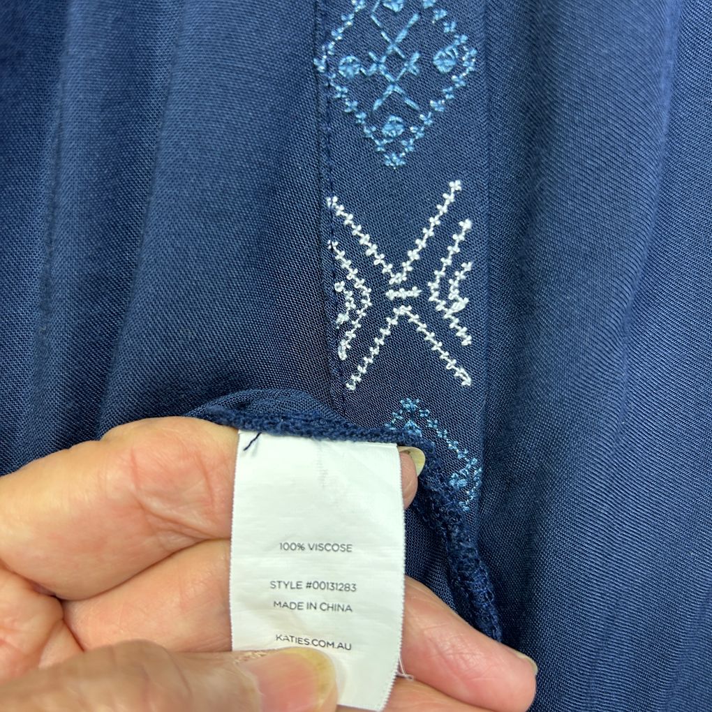 Katies Navy Top - Size 20