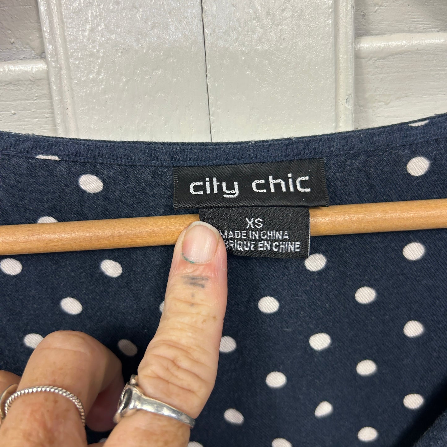 City Chic Dress Size 14 XS Navy White Short Sleeve Polka Dots Viscose Belt