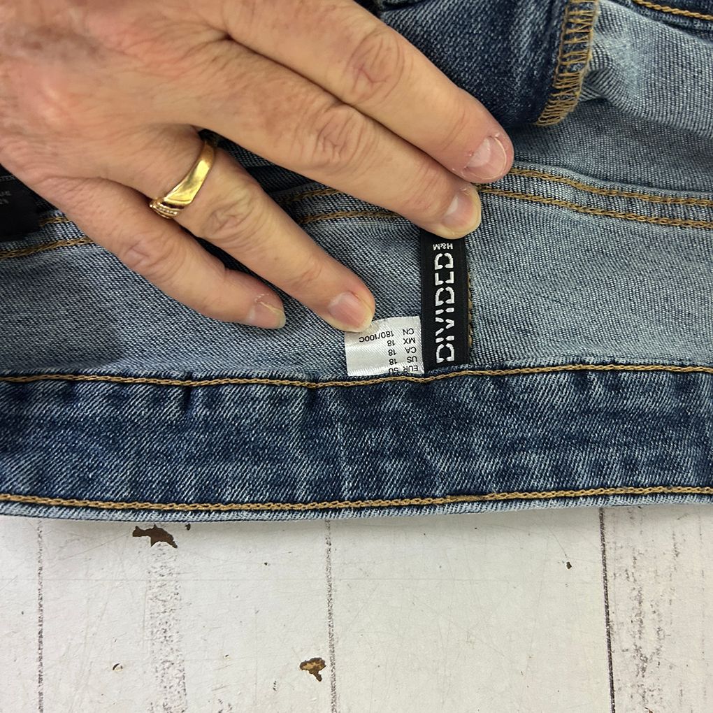 H&M Divided Straight Leg Blue Jeans - Size 18