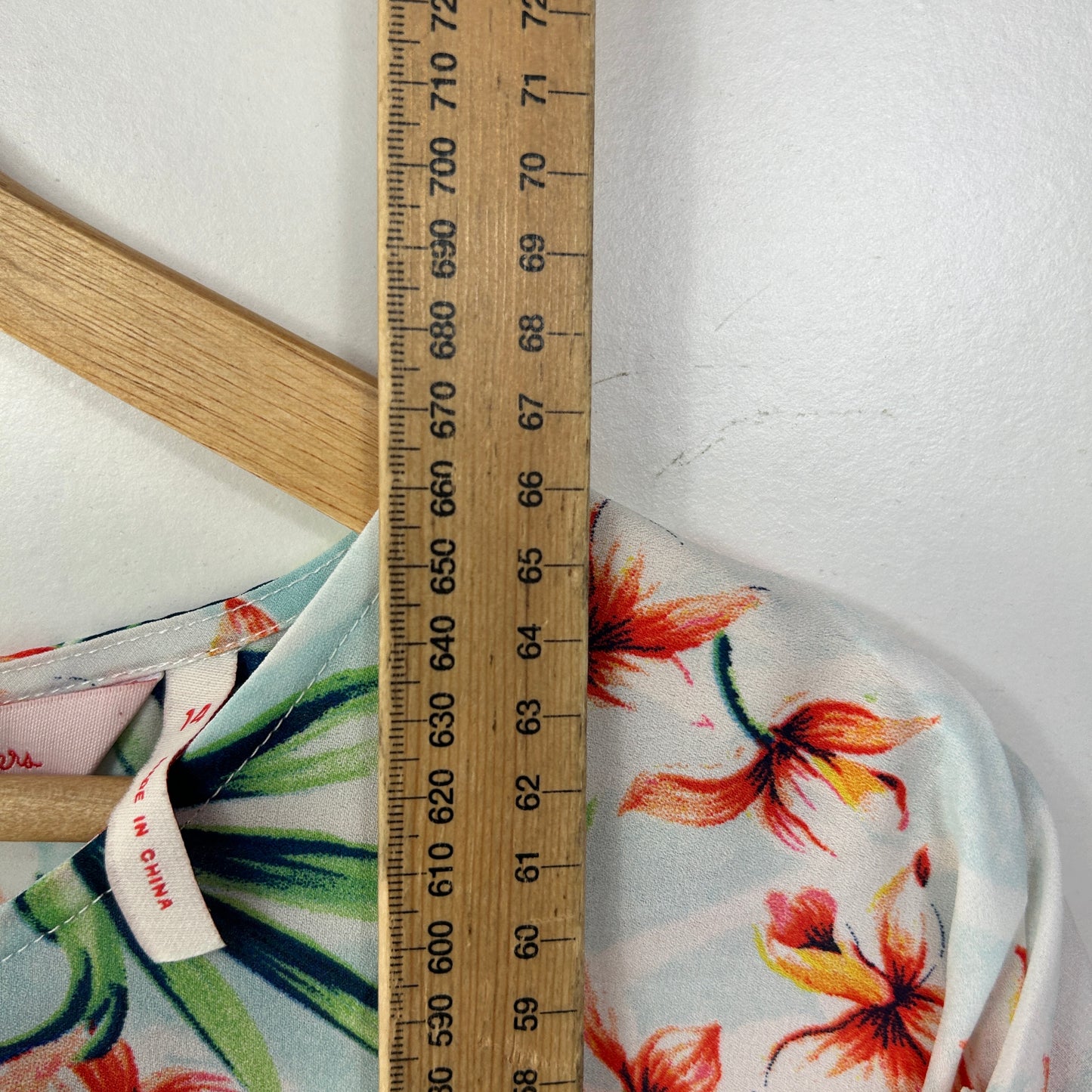 Millers White Tropical Floral Print Top - Size 14