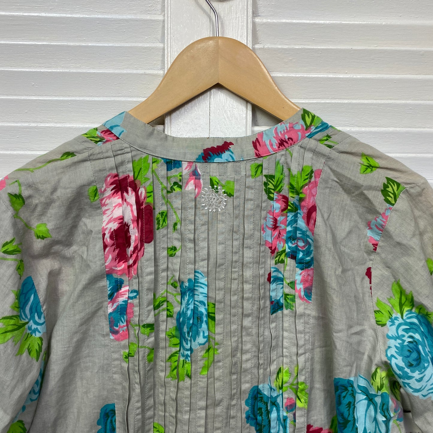 Naudic Top Size 12/14 Medium Long Sleeve Pintuck Floral