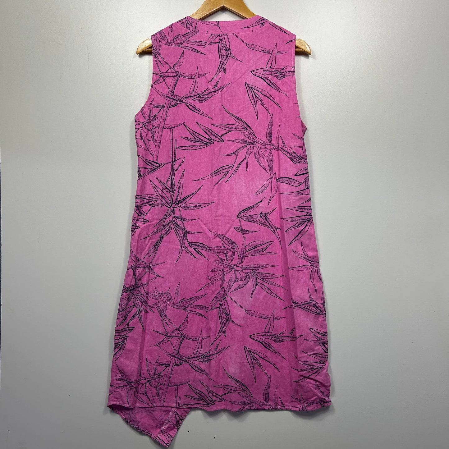 W. Lane Pink Linen Leaf Print Dress - Size 12