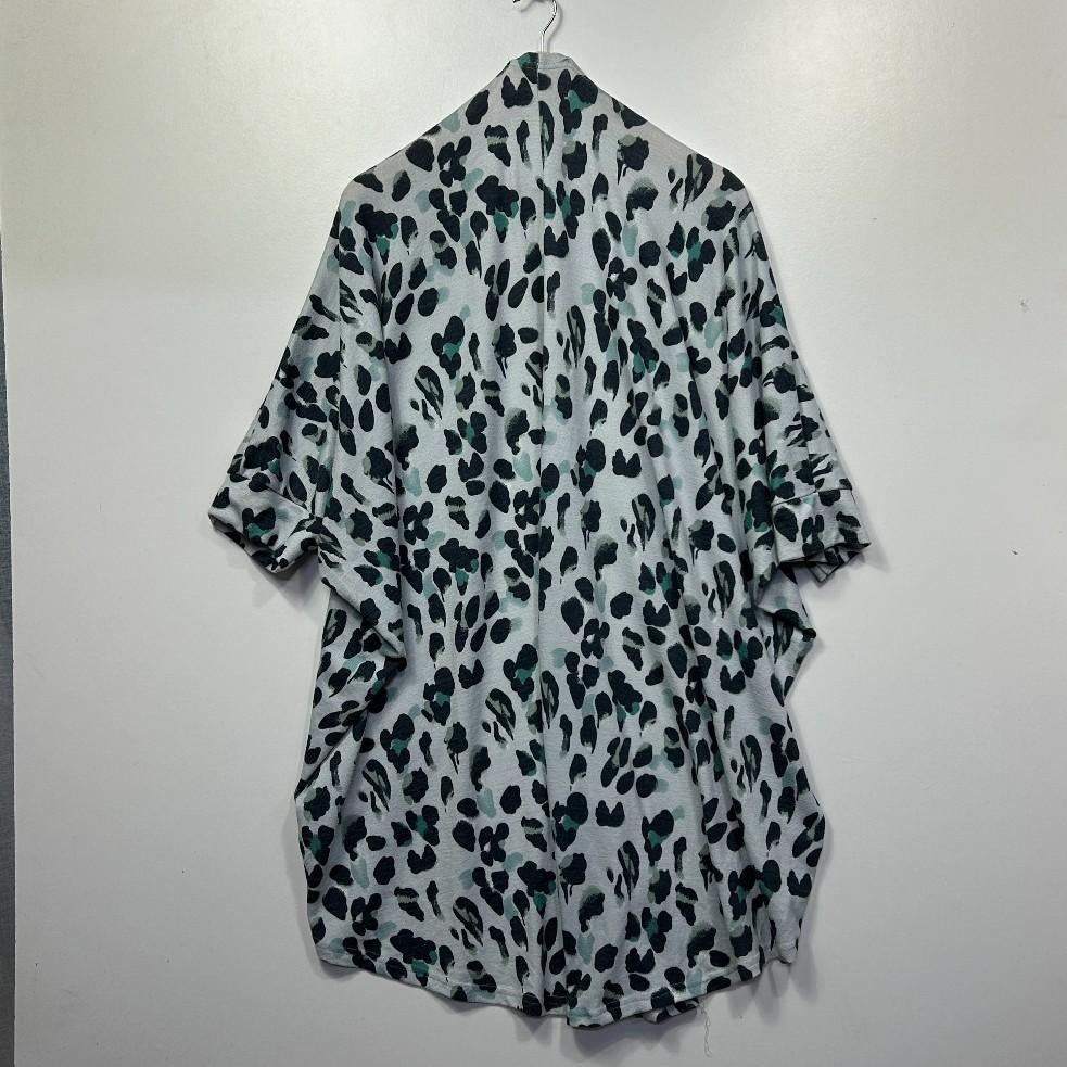Vine Apparel Grey Animal Print Kimono - One Size