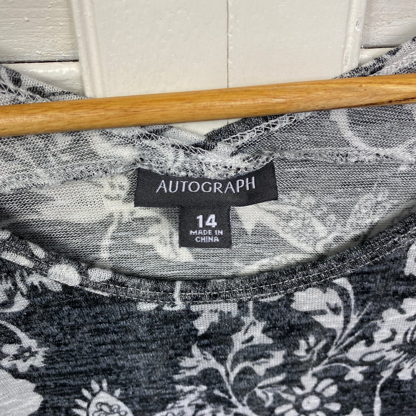 Autograph Top Size 14 Black White Long Sleeve