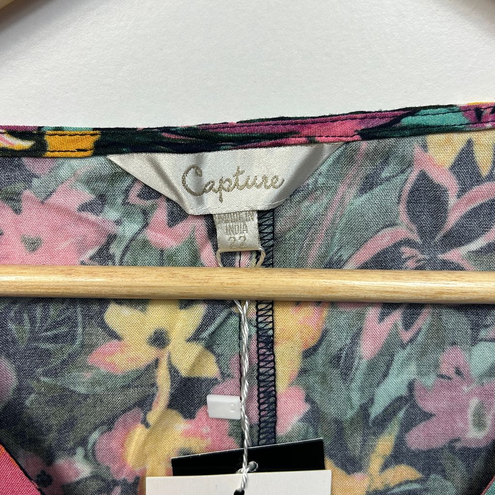 Capture Multicoloured Floral Top - Size 22