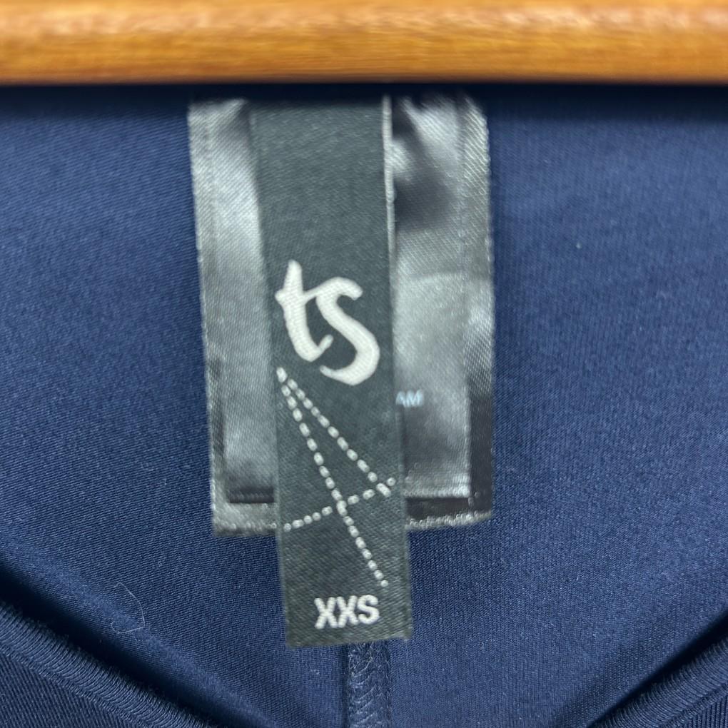 Taking Shape Navy Top - Size 12/14/XXS
