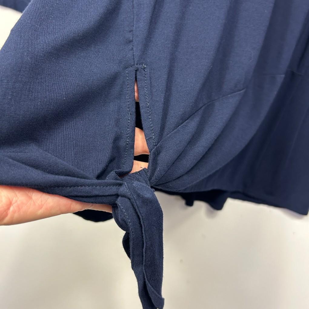 Taking Shape Navy Top - Size 12/14/XXS