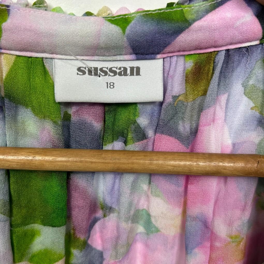 Sussan Floral Sheer Top - Size 16