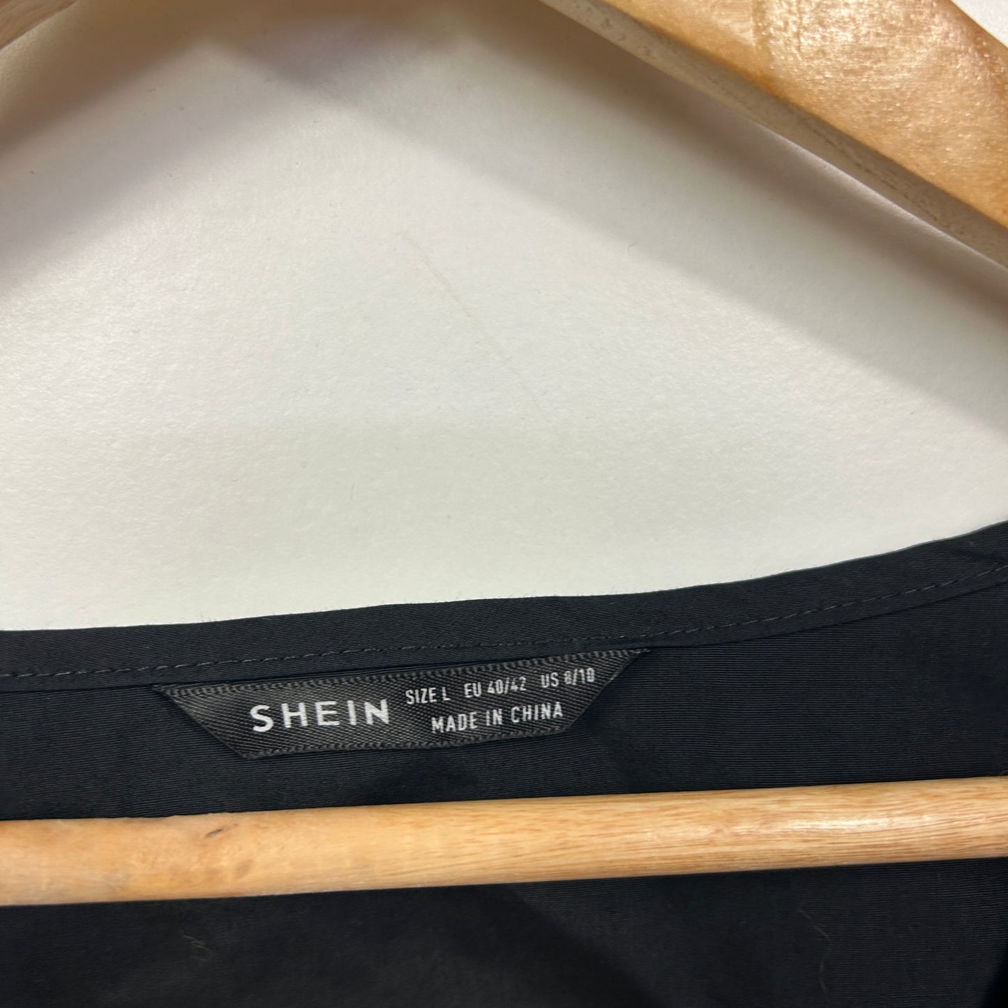 Shein Black Puff Sleeves Top - Size L