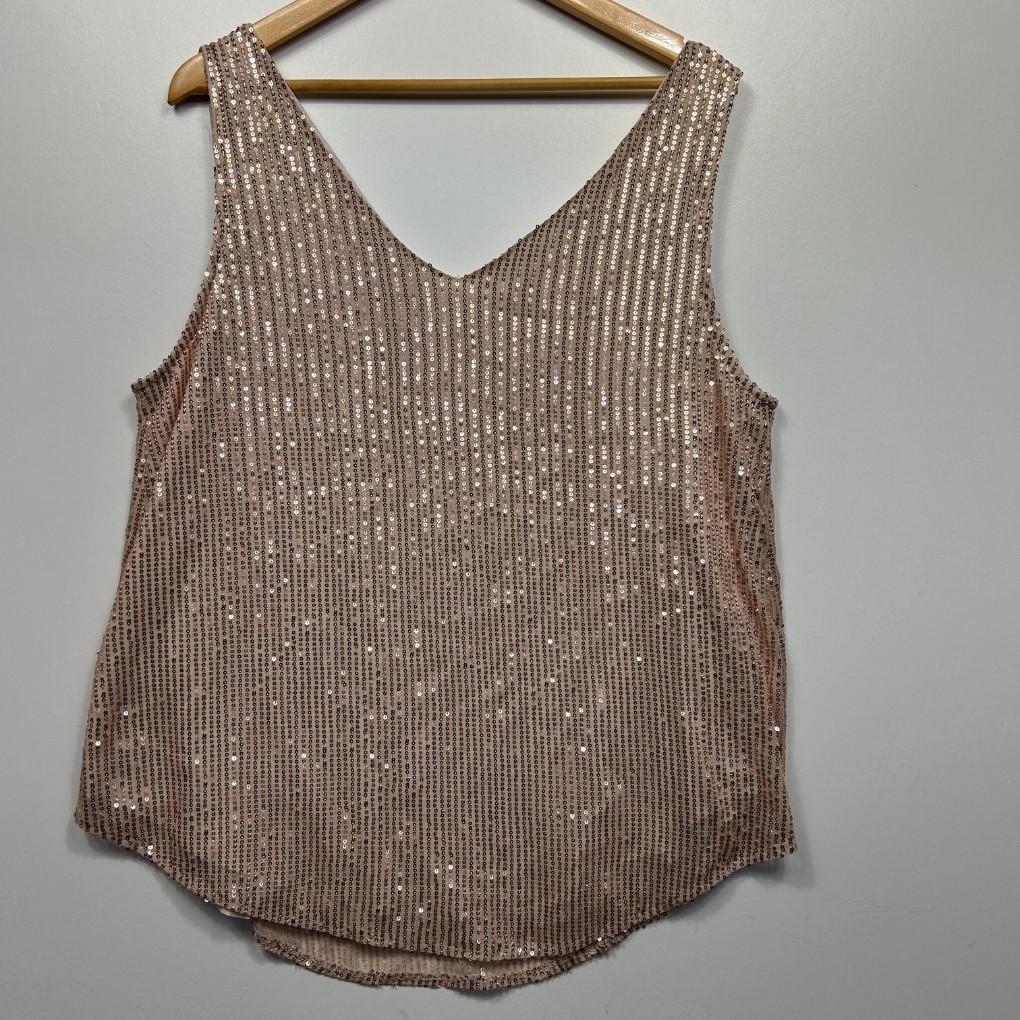 Vine Apparel Gold Sequin Top - Size 18