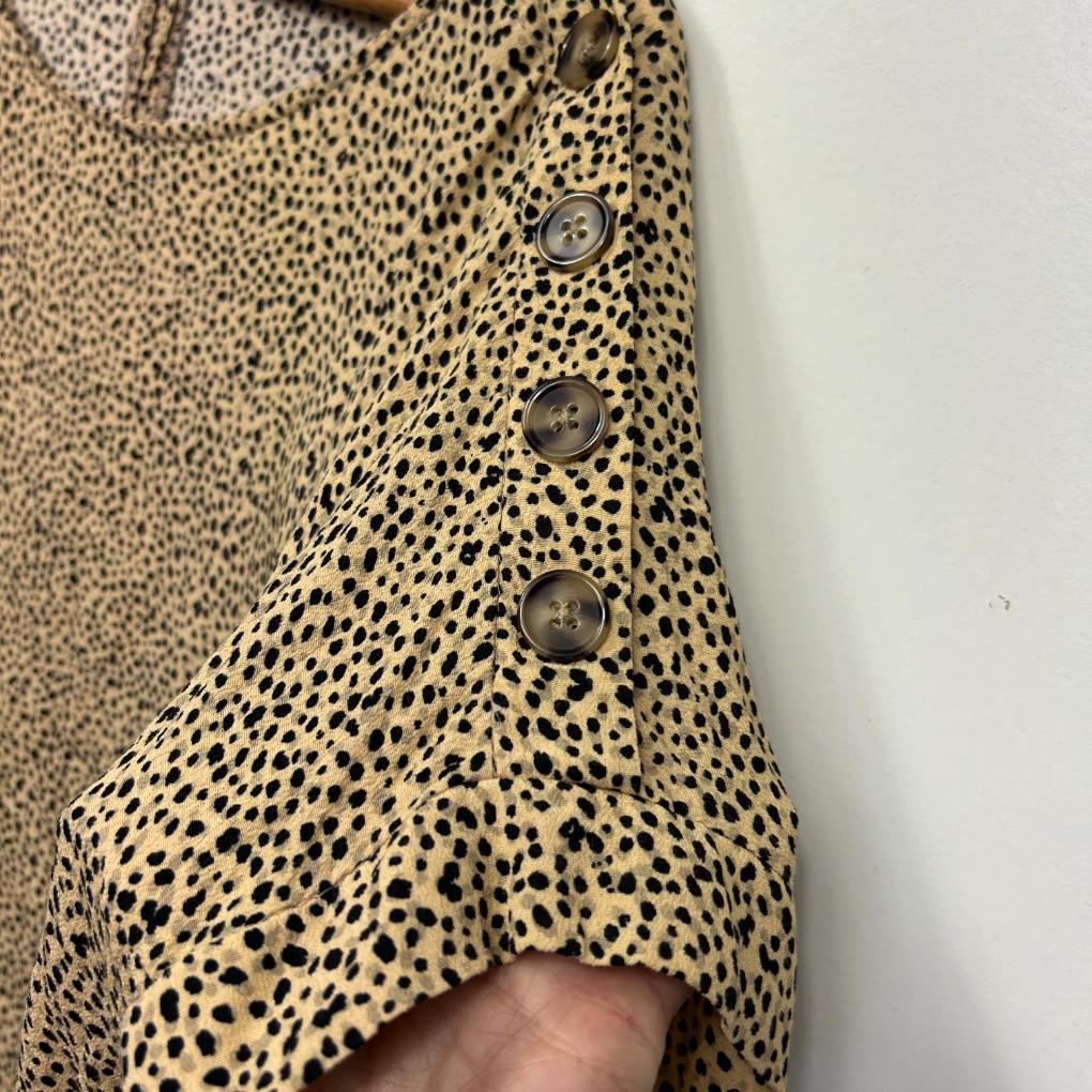 Tokito Curve Leopard Print Top - Size 20