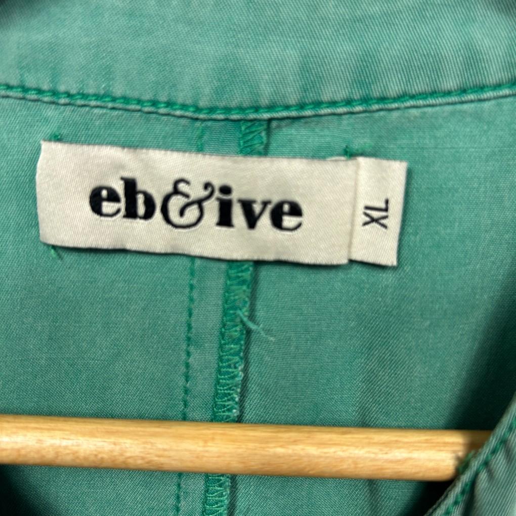 Eb&ive Green Top - Size XL