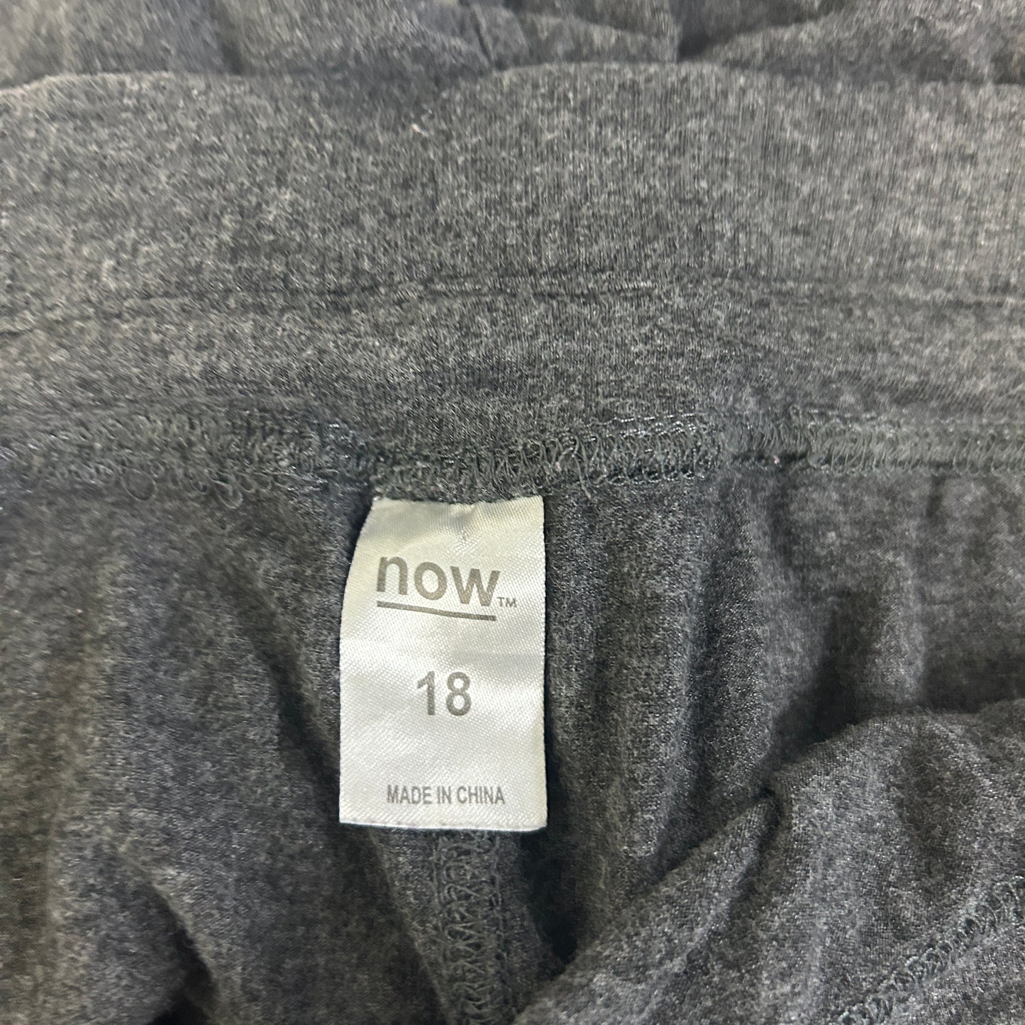 Now Charcoal Cropped Lounge Pants - Size 18