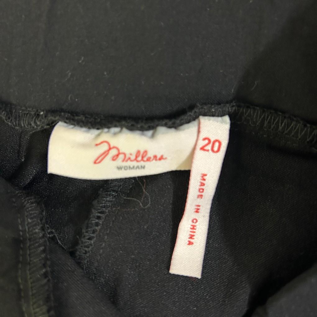 Millers Black Capri Pants - Size 20