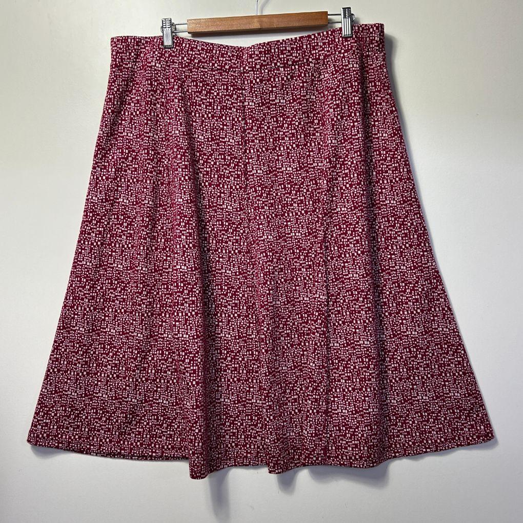 Damart Magenta Skirt - Size 24