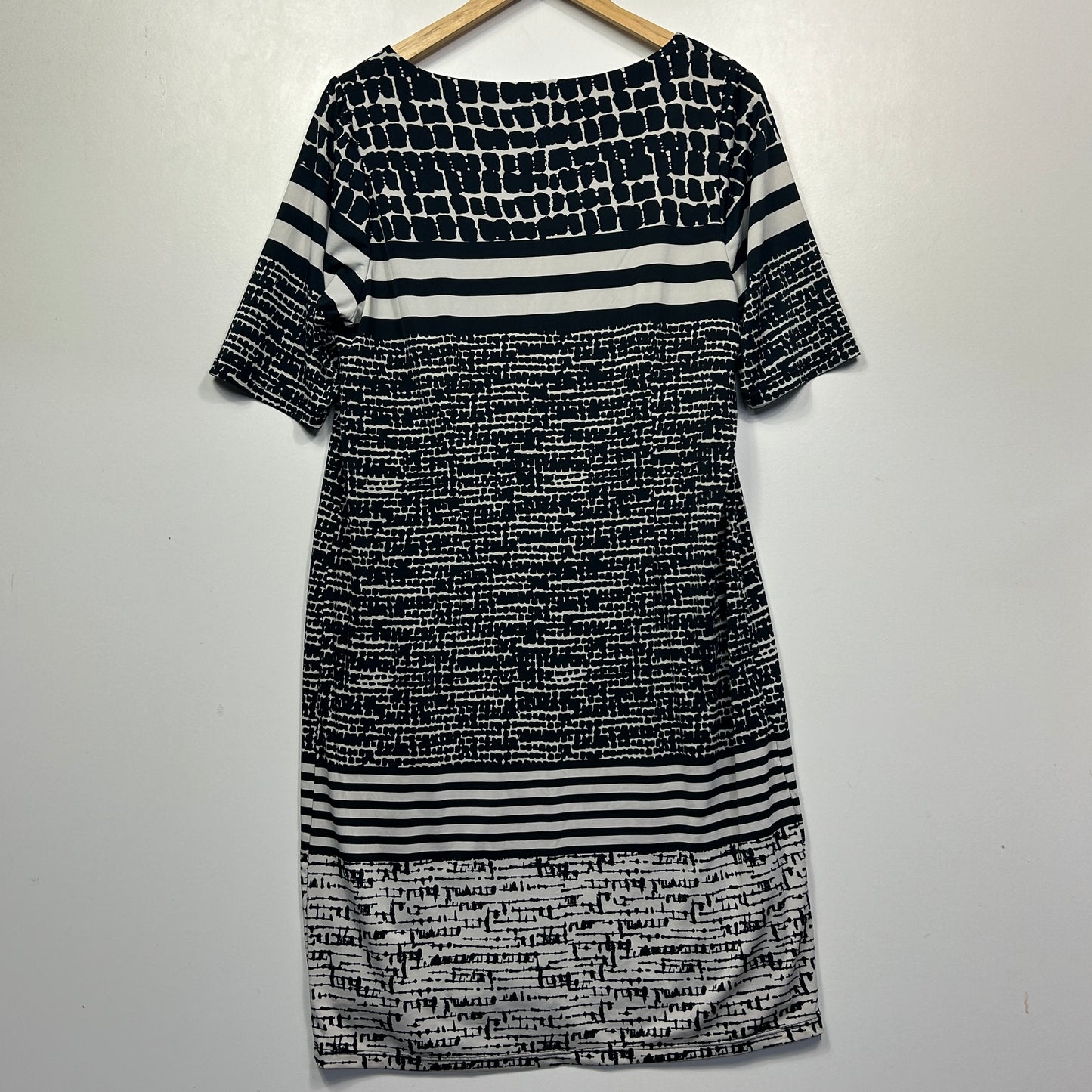 Suzanne Grae Black and White Dress - Size L